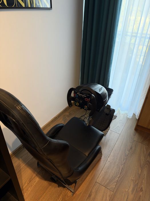 Scaun playseat revolution plus volan t300rs cu gt3 addon