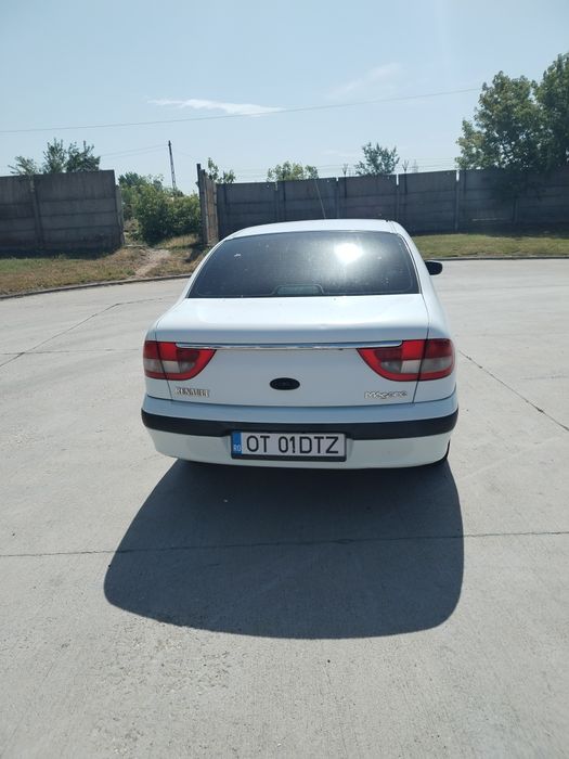 Renault megan 1 1.6. Benzina 16 valve