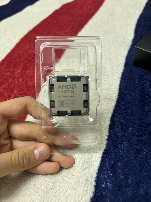 Vand procesor AMD Ryzen 5 9600x
