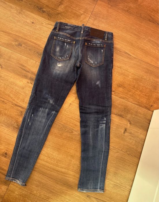 Blugi dsquared2 femei