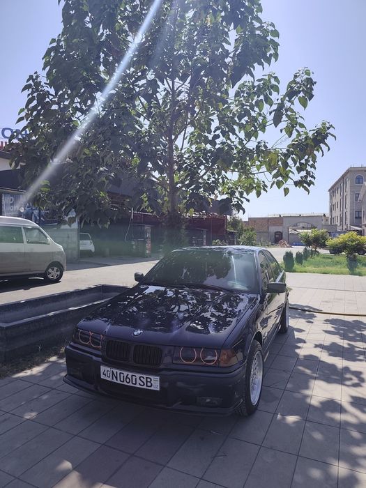 Bmw e 36 1997  holati idial