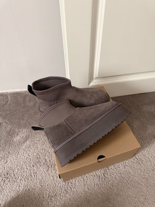UGG classic mini dipper