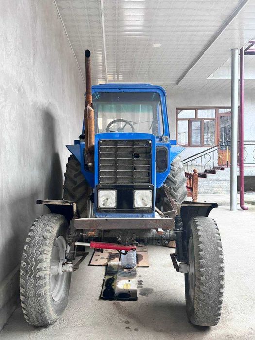 Traktor T 80 holati yaxshi arzon narx