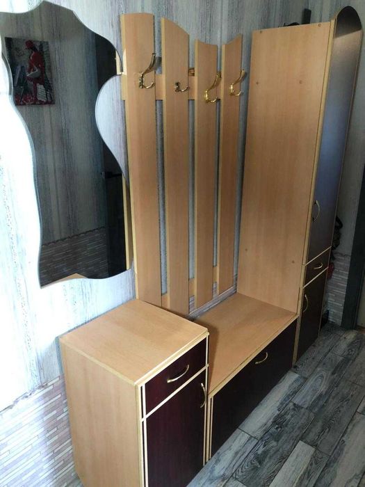 Продам прихожуюв хорошем состоянии