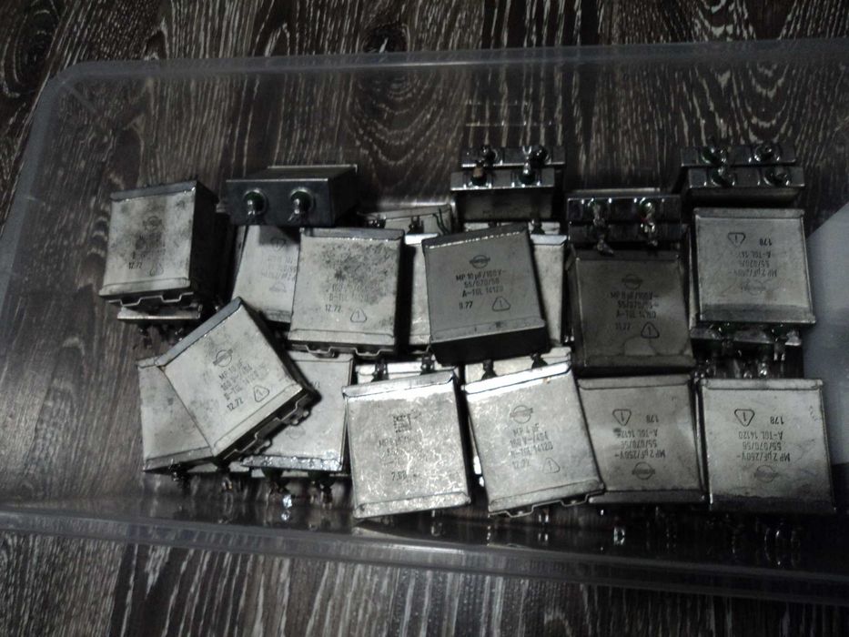 Condensatori audio, hartie in ulei germania