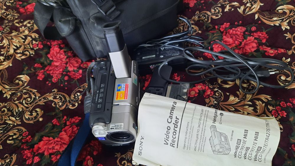 SONI   Handycam видео камера
