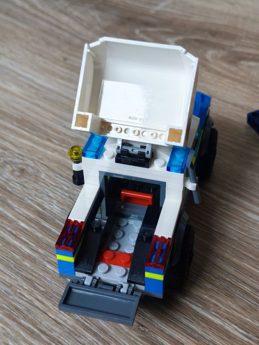 LEGO City 60369 Dresaj de Câini de Poliție (Set retras)