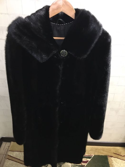 Срочно продам Норковую шубу