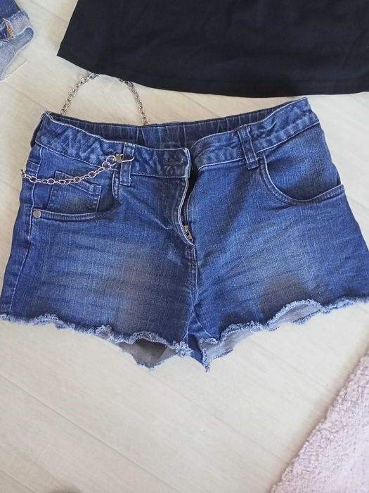 Сет размер 152, цена 15лв.