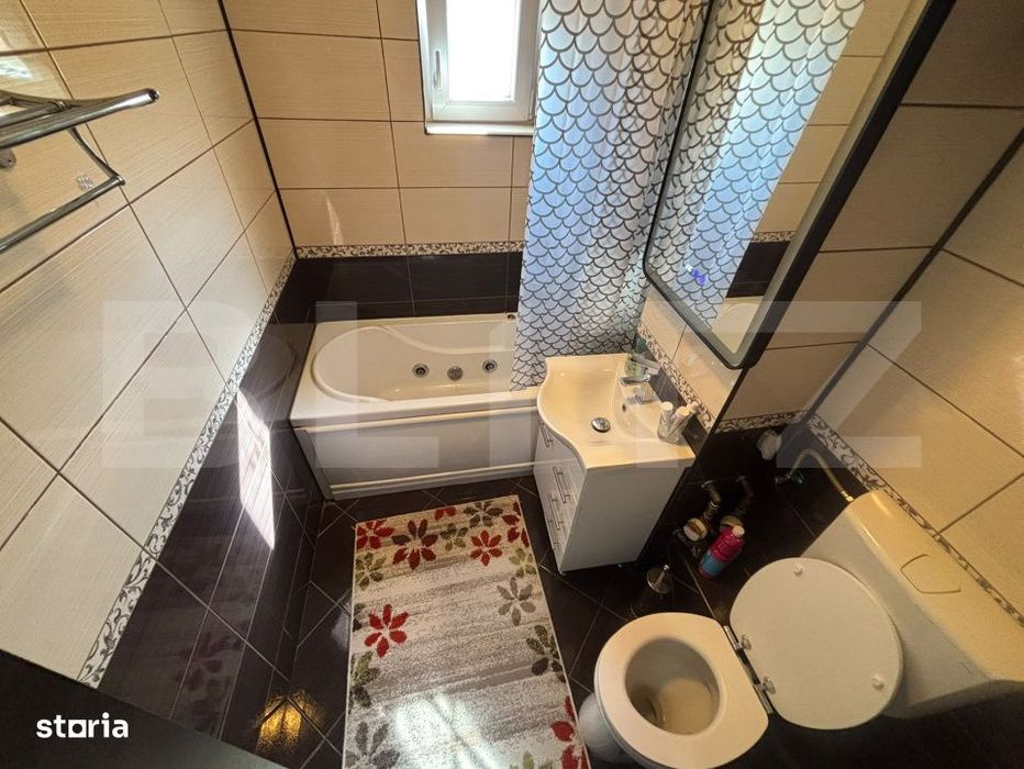 Apartament cu 3 camere, 64 mp, zona Nufarul