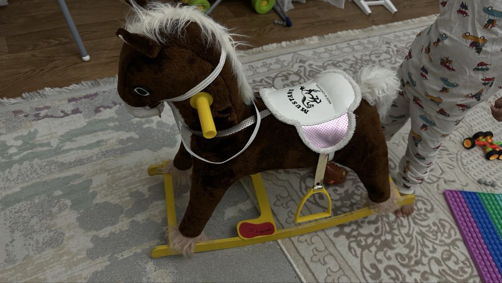 Лошадка качалка Mustang