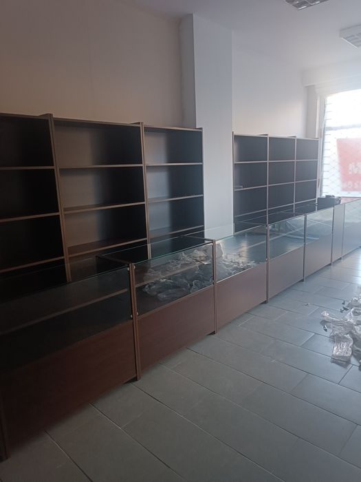 Магазинно, търговско оборудване, ,ниски цени -стилажи, щандове,щендери