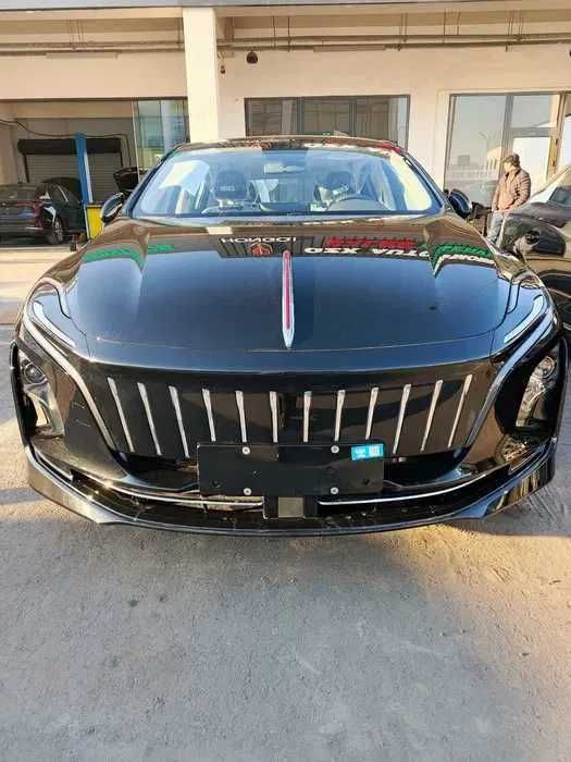 hongqie eqm5 450kmdan 610kmli