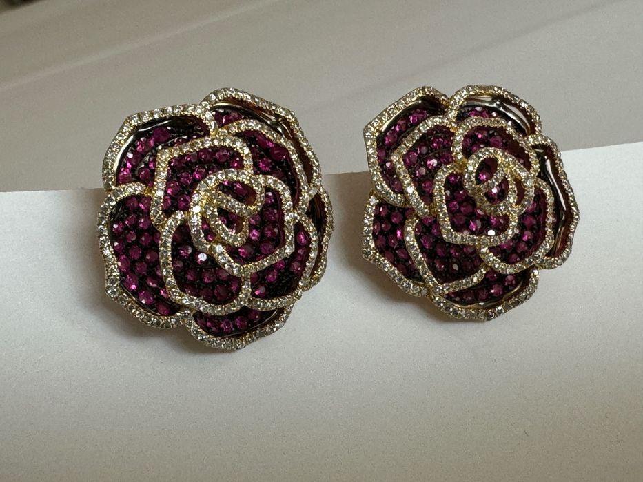 Феноменални 18К Златни Обеци с 4,4К Рубини и 3,2К Диаманти;  ТОП Цена!