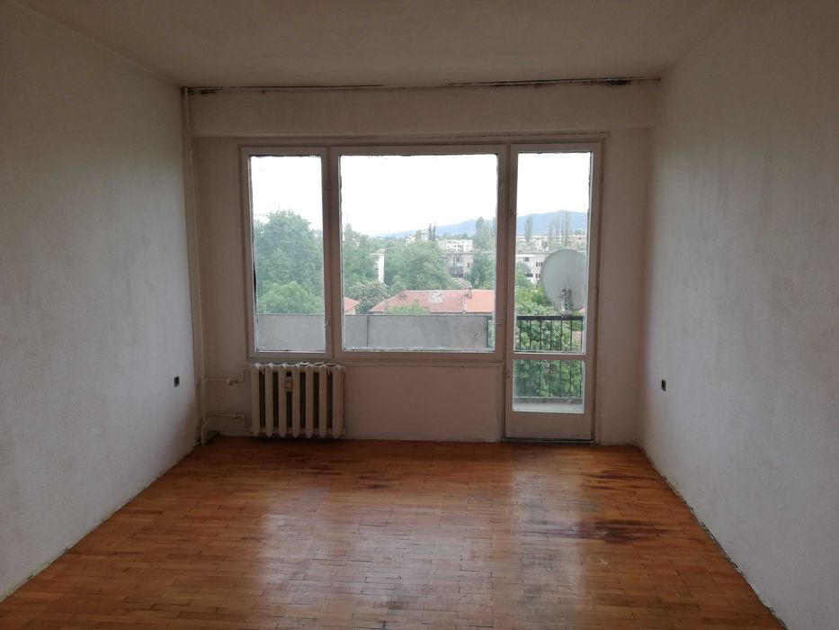 Продава се Двустаен апартамент в София, Дружба 1 - 61 кв.м за 1722 €/кв.м - Снимка #2