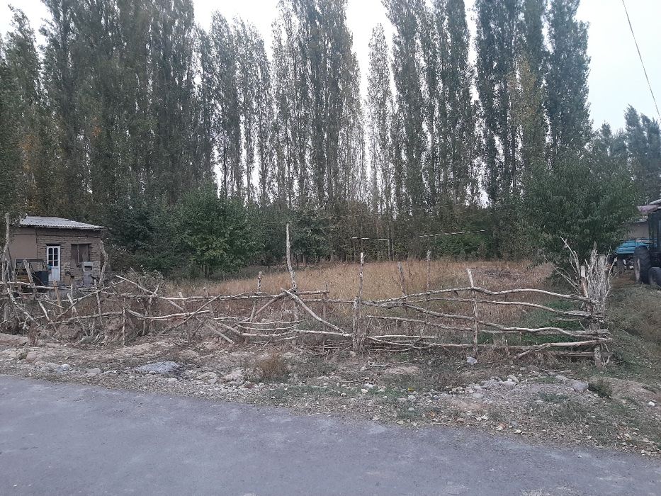 Участка сотилади(жилой)