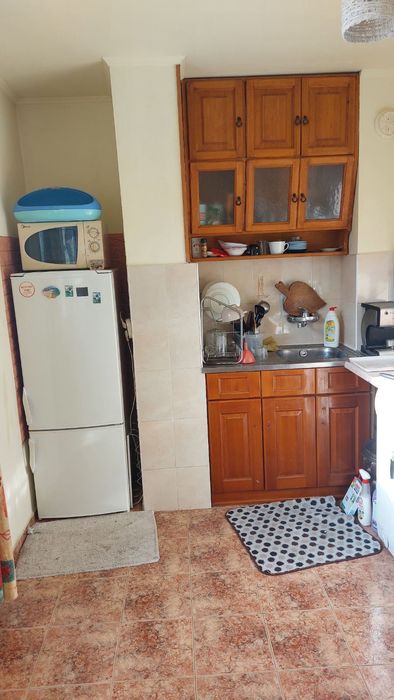 Продава се Тристаен апартамент в Разлог - 65 кв.м за 1077 €/кв.м - Снимка #1