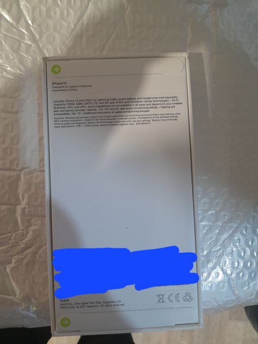 Продам запечатаный  айфон 13