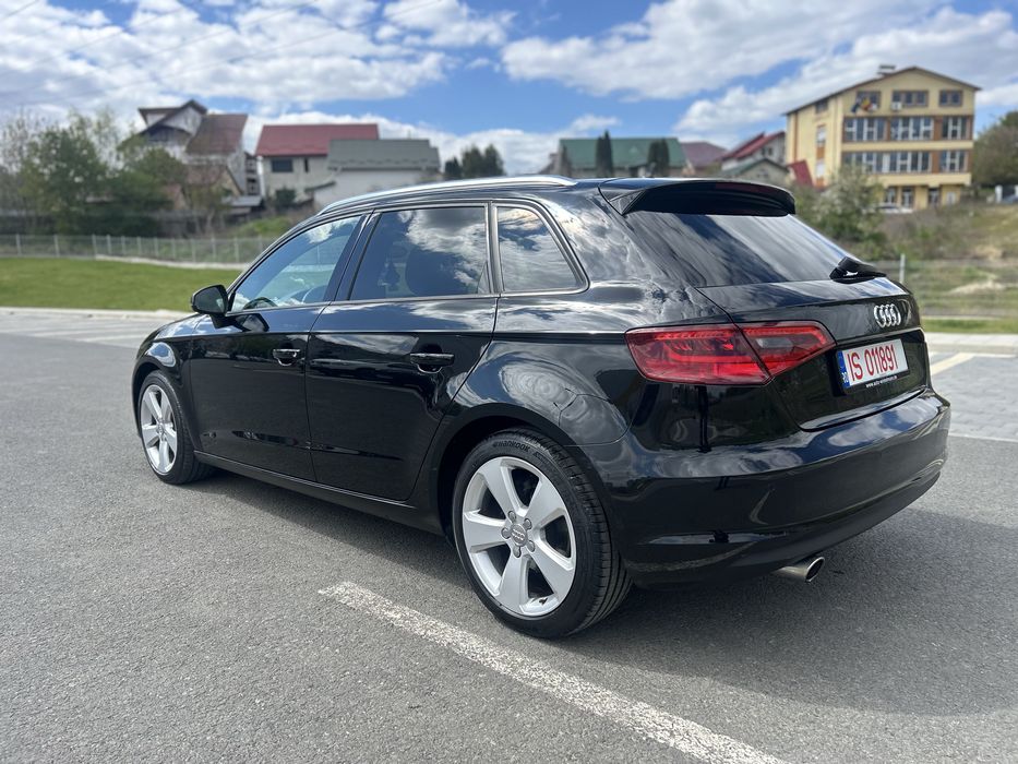Audi A 3  S-Tronic 2015