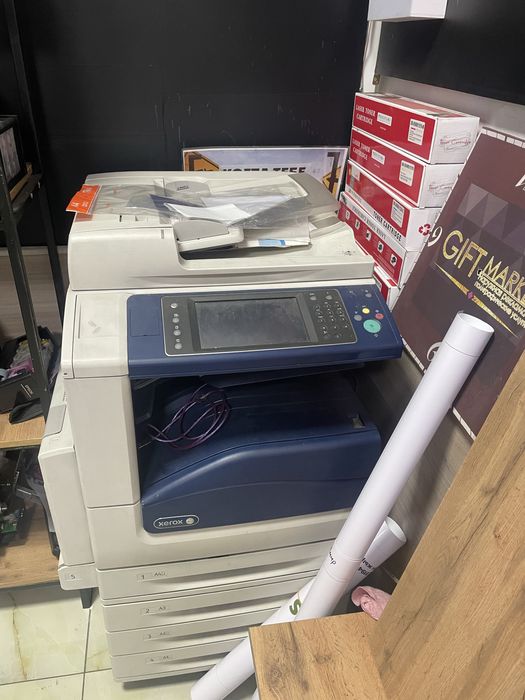 Продам принтер xerox 7525