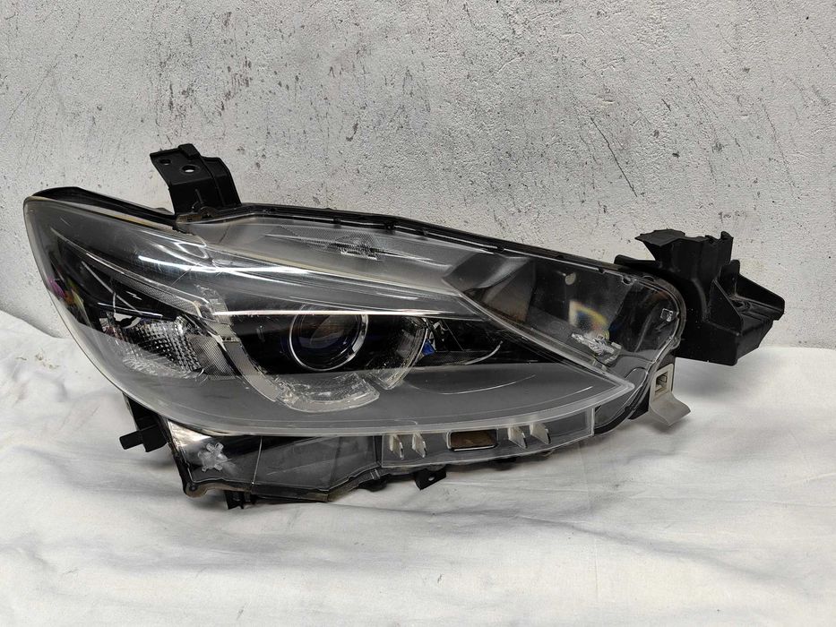 Оригинален фар Мазда 3  Mazda 3 Full Led