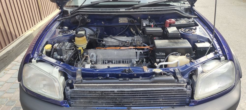 В продаже авто , rav 4