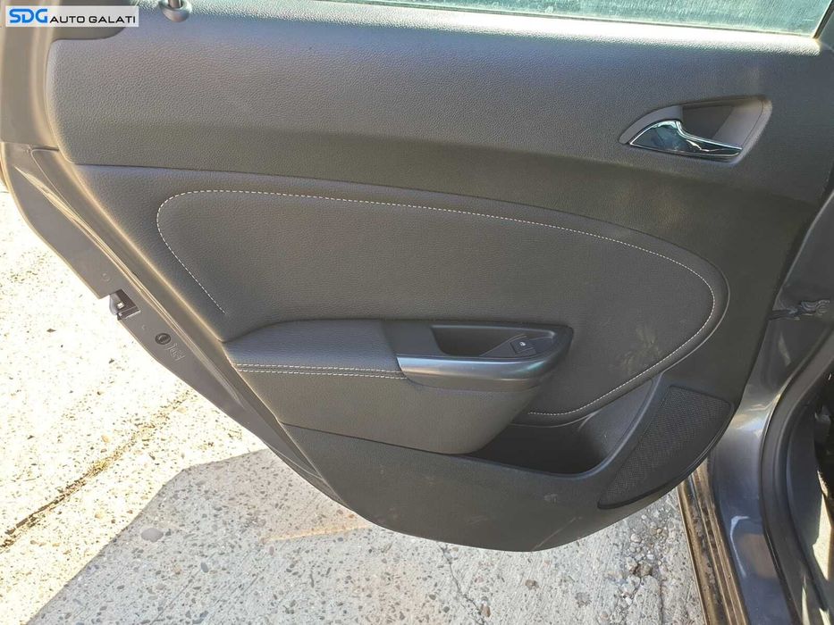 Panou Fata Interioara Piele Usa Portiera Stanga Spate Opel Astra J Break Combi 2009 - 2015
