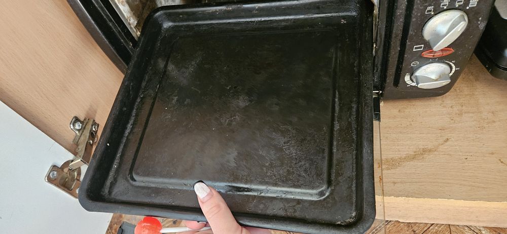 Продам маленькую духовку