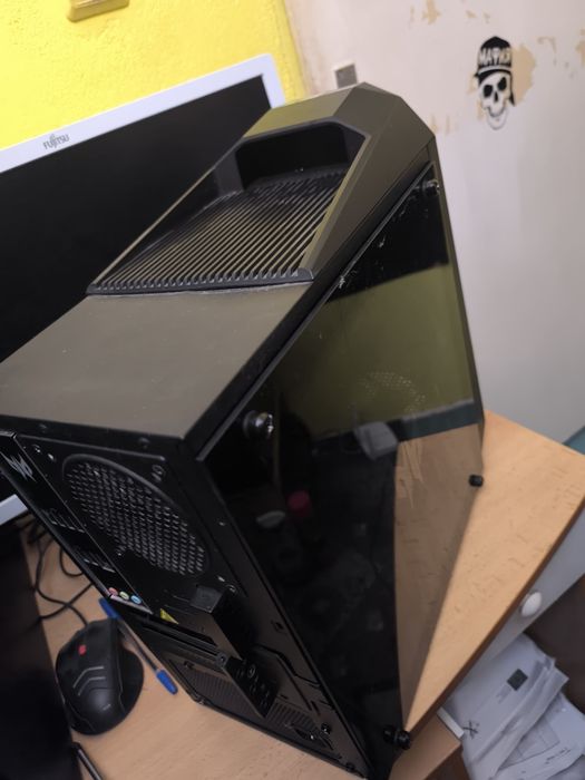 Продавам части от компютър