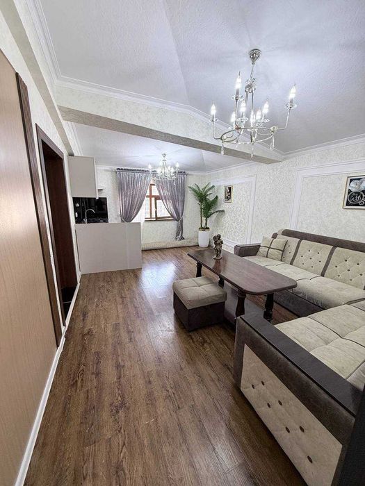 № 4037. Продается 2х-комнатная квартира Мансард.