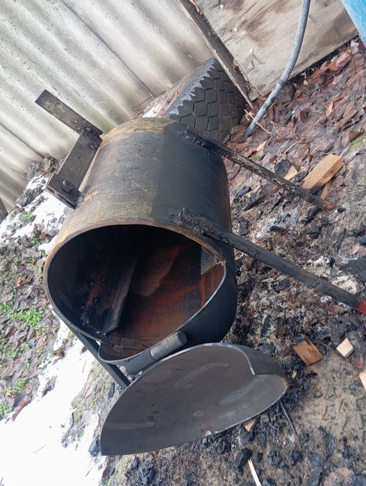 Продам коптильню