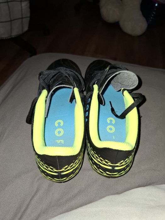 Оригинални обувки за футбол Adidas