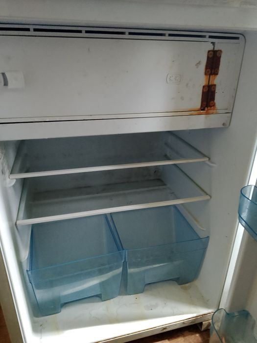 Продам холодильник