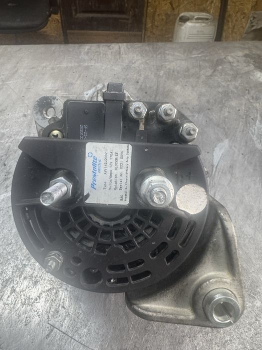 Генератор John Deere (Prestolite)