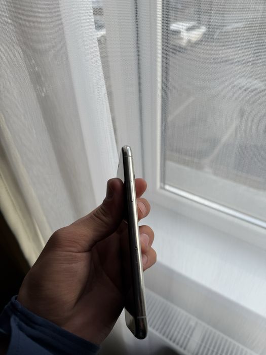 Срочно родам Aiphone 11 pro либо обмен.