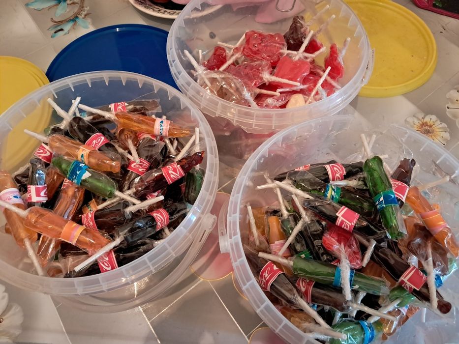 конфет сатылады дамдери оте жаксы.