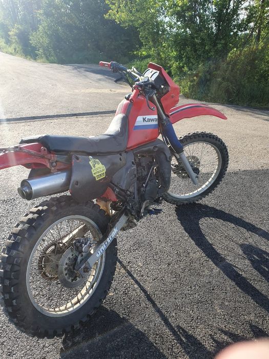 Vând Kawasaki KMX 125 2t