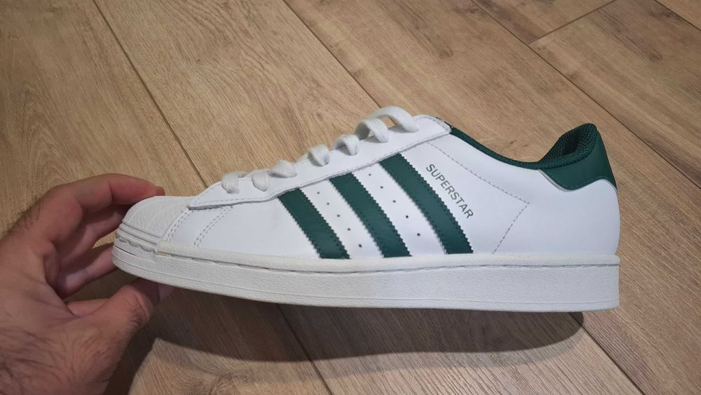 Adidas Superstar 42.5