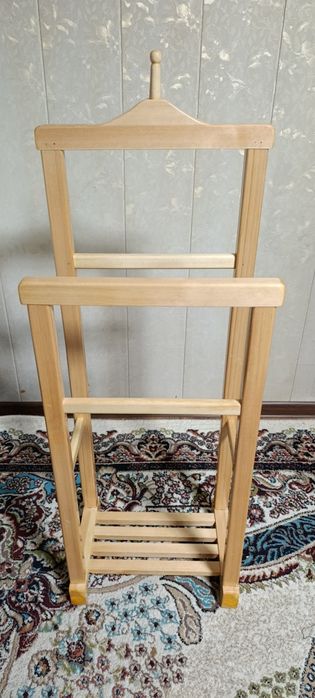 Вешалка напольная