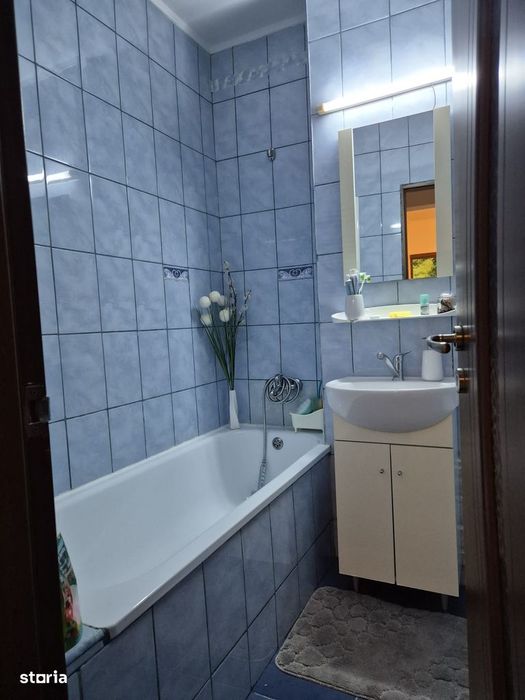 De vanzare, zona Nord, apartament decomandat spatios, complet mobilat