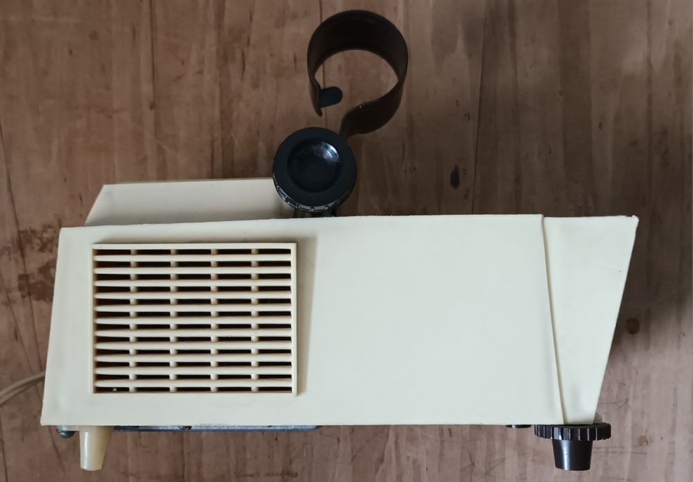 Проектор для просмотра диафильмов