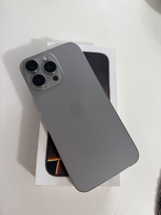 Продам Iphone 15 pro max 512 gb