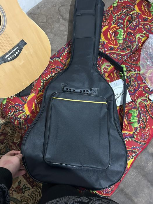 Гитара новая удобная