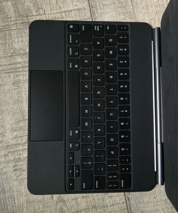 Ipad pro 3rd gen keybaord case