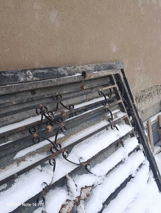 Продам ворота  б у