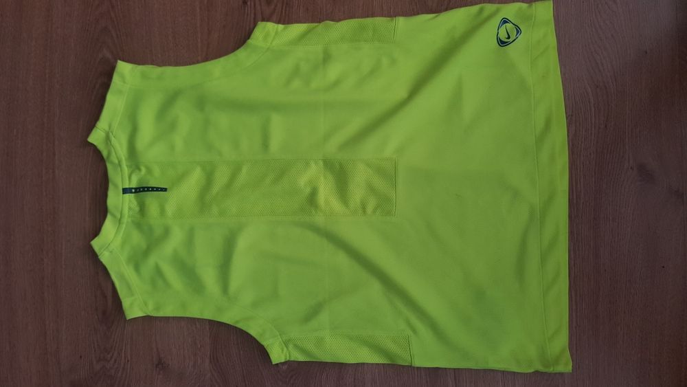 Nike Barcelona тениски-потник детска -М/L размер