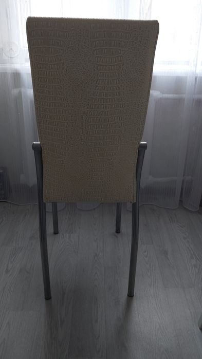 Продам  стулья б/ у в нормальном состоянии