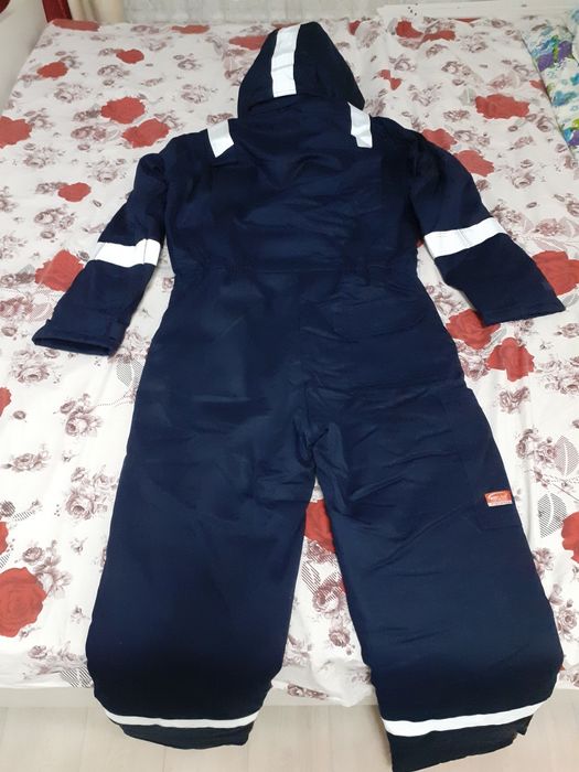 Комбинезон зимний