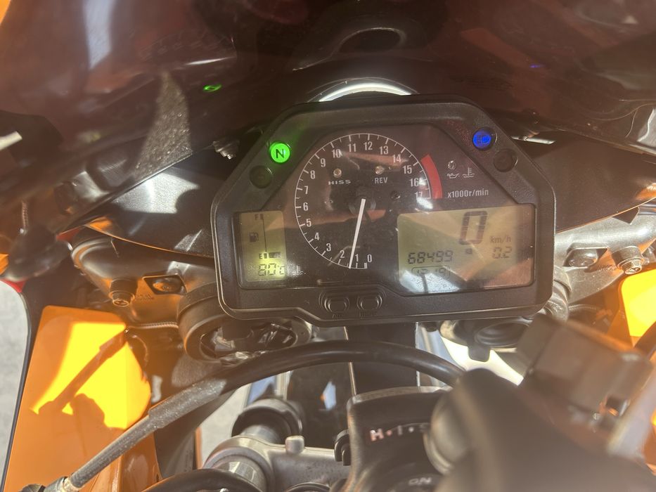 Мотоциклет Honda CRB 600RR