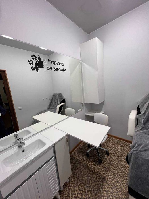 Аренда комнаты для мастеров маникюра/педикюра, отдадим по хорошей цене